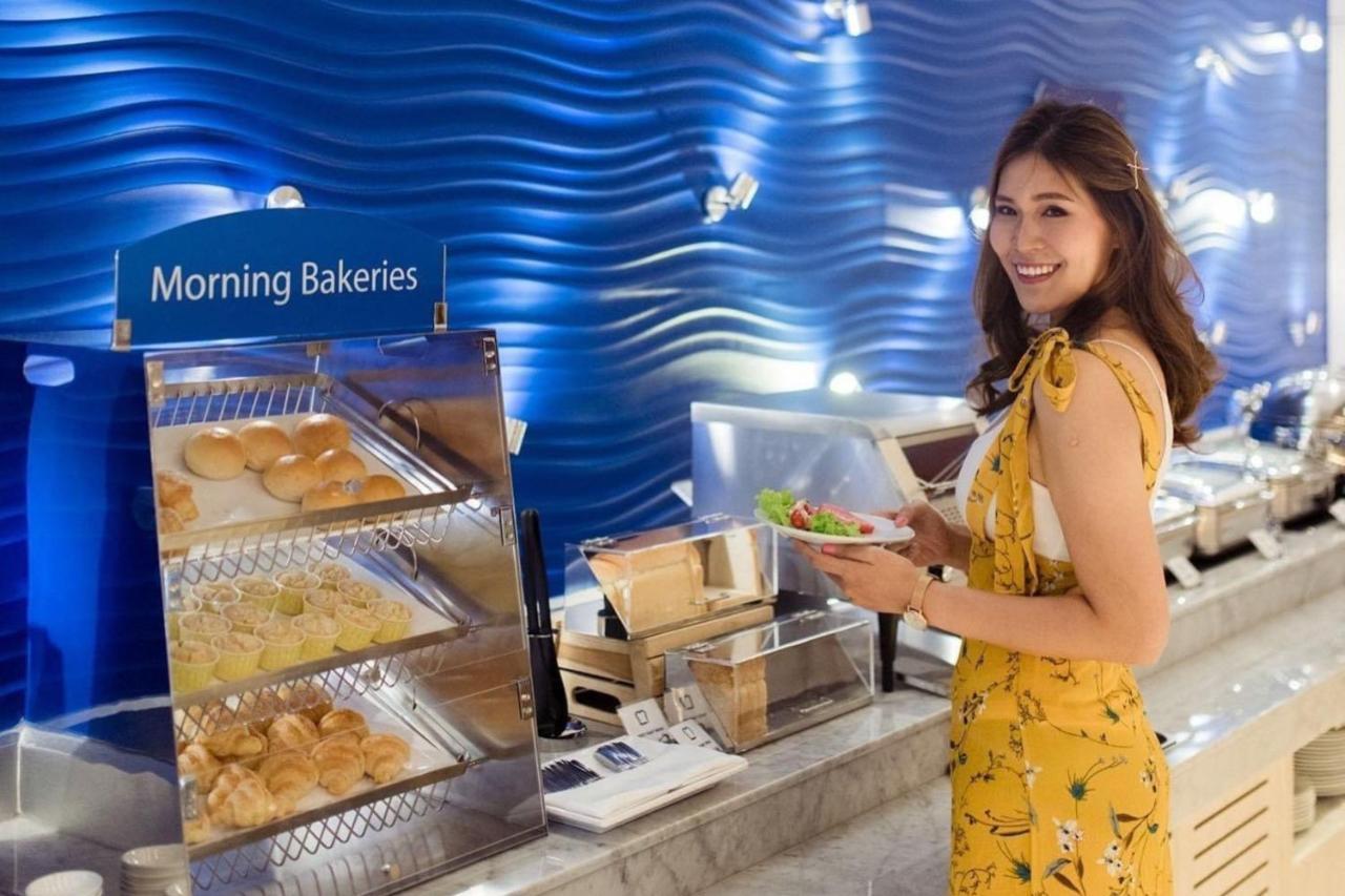 Holiday Inn Express Pattaya Central By Ihg Exterior photo